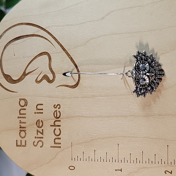 🔥LAST PAIR🔥 Owl Vintage Style Long Drop Earrings - Picture 2 of 6